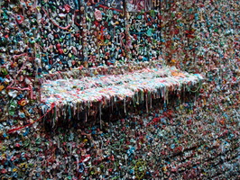 2011 08-Seattle Gum Wall Pikes Market
